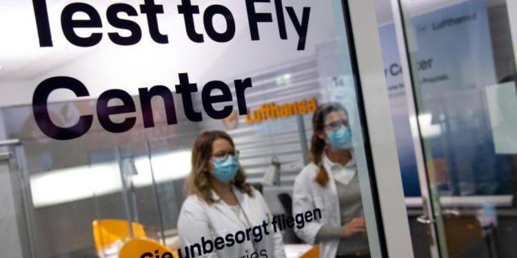 Lufthansa hızlı testlere başladı