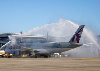 İkinci pist Qatar’ın A350’siyle açıldı