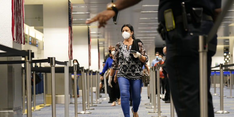 Sağlıklı seyahat için “IATA Travel Pass” hayata geçiyor