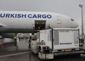 Turkish Cargo, Covid-19 aşılarını taşımaya başladı