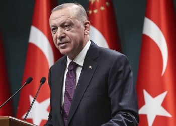 “Aşının yılbaşından önce teslim edilmesini bekliyoruz”