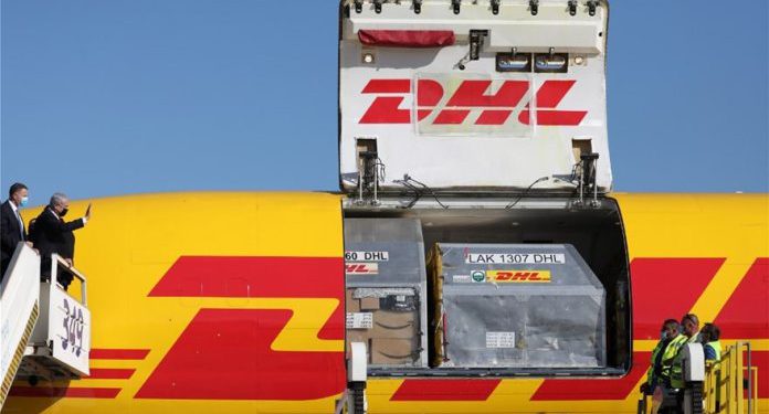 İsrail’in ilk parti aşıları ülkeye geldi