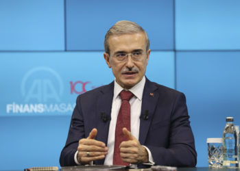 Demir: ABD yaptırımlarından TSK etkilenmeyecek