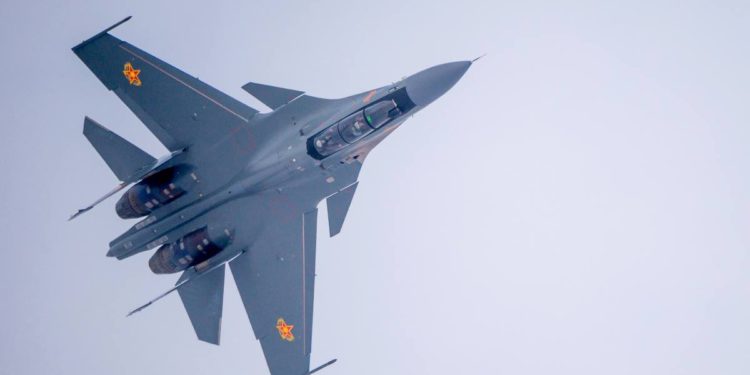 Kazakistan 4 adet Su-30SM savaş uçağı teslim aldı