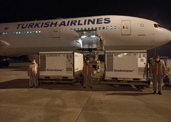 Aşıları taşıyan uçak Ankara’ya indi