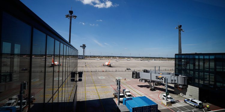 Almanya’da hava yolu trafiği 31 yıl önceki seviyeye geriledi