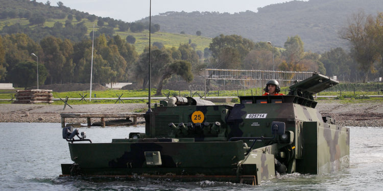 FNSS ile Filipinler arasında iki önemli sözleşme