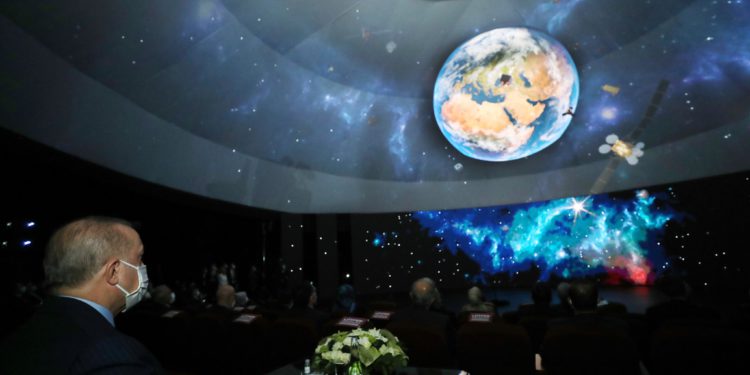 Cumhurbaşkanı Erdoğan: 2023’te Ay’a gideceğiz