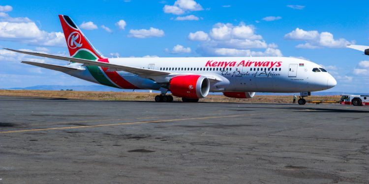 Kenya Airways iç hat uçuşlarını askıya aldı