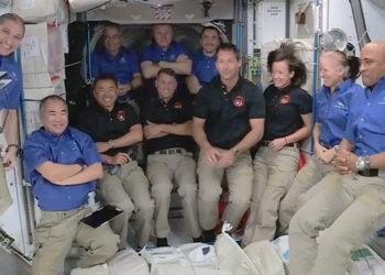 SpaceX’in 4 astronotu taşıyan ‘Crew Dragon’ mekiği ISS ulaştı