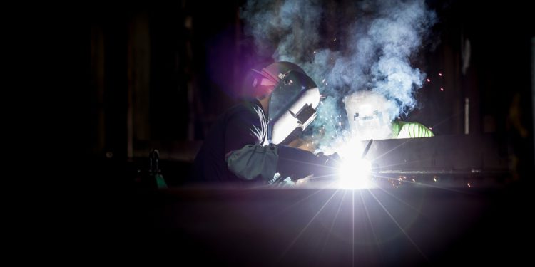 Sabiha Gökçen metrosunun ilk ray kaynağı yarın