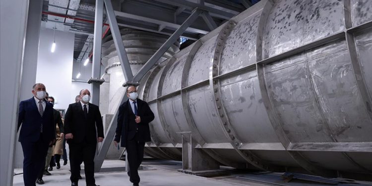 Bakan Varank, İTÜ Kavitasyon Tüneli’ni inceledi