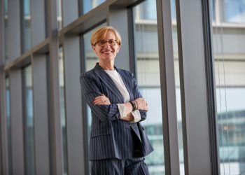 Havayolu tarihinin ilk kadın Yönetim Kurulu Başkanı oldu