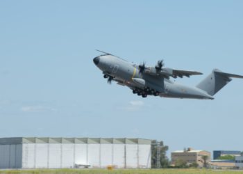Airbus, 100’üncü A400M’yi teslim etti
