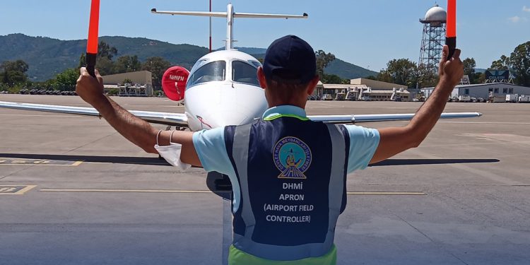 DHMİ, Apron Trafik ve Ramp Görevlileri Günü’nü kutladı