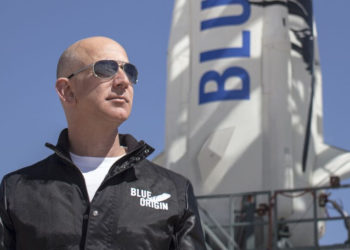 Jeff Bezos uzaya gidiyor