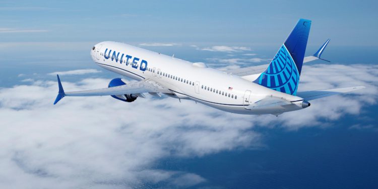 United, Boeing ve Airbus’a 270 adet uçak siparişi verdi