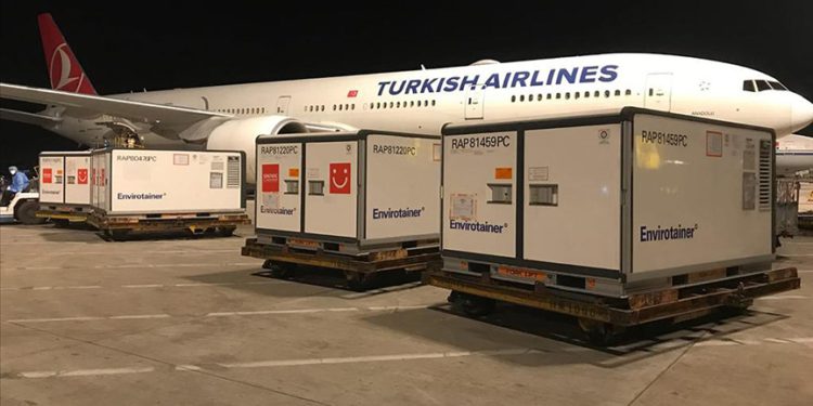 THY, 5 milyon doz Sinovac aşısı getirdi