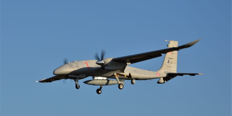 Akıncı TİHA 1360 kiloluk faydalı yük ile 13 saat 24 dakika uçtu