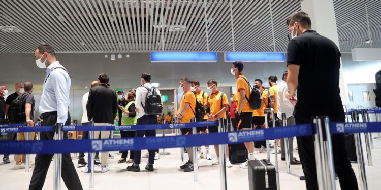 Yunanistan Galatasaraylı oyunculardan tekrar PCR isteyebilir mi?