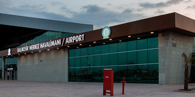 Balıkesir Merkez Havalimanı’na 18 aydır uçak inmedi