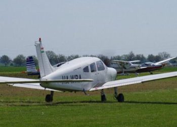 Fransa’da küçük uçak düştü: 2 ölü