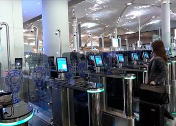 İstanbul Havalimanı’nda pasaporttan 20 saniyede geçiliyor
