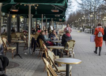 Norveç’te Kovid-19 kısıtlamaları sona erdi