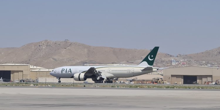 Kabil’den tahliye uçuşları yeniden başlıyor