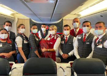 THY’nin Şikago uçuşunda mucize doğum