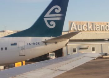 Bagaj görevlileri uyuşturucu baskınında tutuklandı