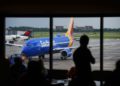 Southwest Airlines çalışanı yolcu tarafından darp edildi