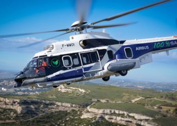 H225 helikopteri yüzde 100 SAF ile ilk uçuşunu yaptı