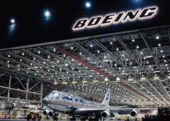 Boeing, Ticari Uçaklar genel merkezini 100 milyon dolara sattı