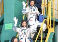 Japon milyarder Maezawa’nın uzay seyahati başladı