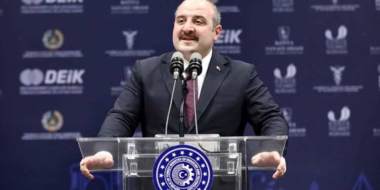 Bakan Varank: Tacikistan’a vize kısıtlaması kalkıyor