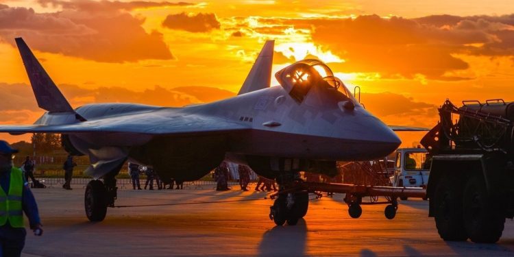 Rus Hava Kuvvetleri iki Su-57 daha aldı