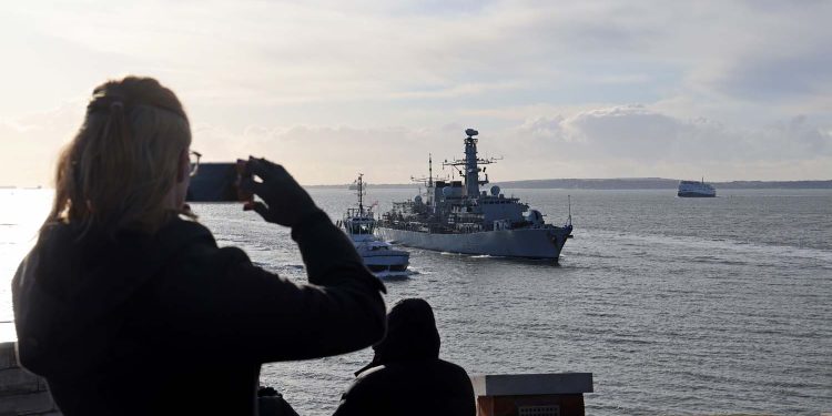 İngiltere, Kıbrıs askeri üssündeki iletişimi geliştirecek