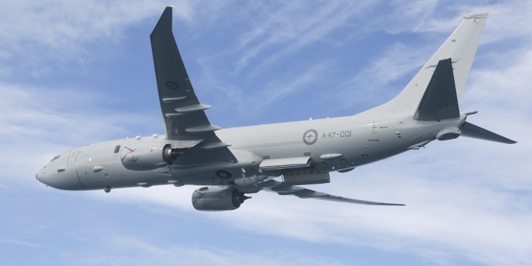 Avustralya, Çin’i uçağına lazerle saldırmakla suçladı