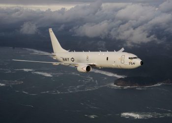Hindistan 12. Boeing P-8I Poseidon’u teslim aldı