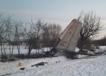 Rusya’da An-26 kargo uçağı düştü