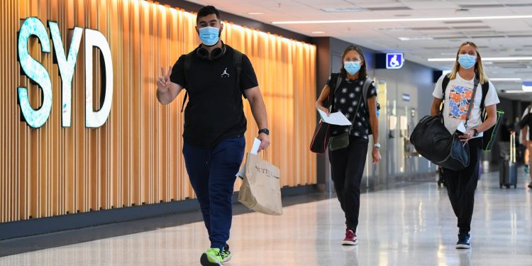 Avustralya çift doz aşılılara sınırlarını yarın açıyor