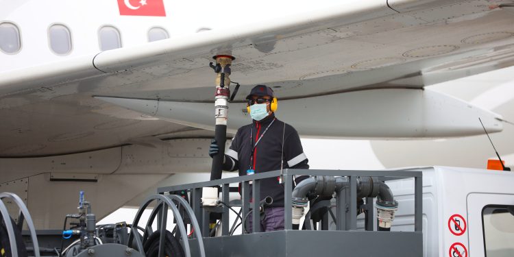 THY, ilk biyoyakıtlı uçuşunu yaptı