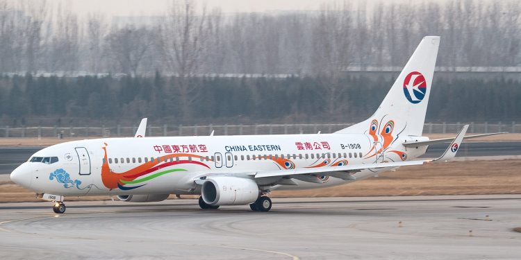 China Eastern Airlines’e ait Boeing 737 düştü