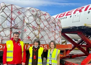 Iberia Ukrayna’ya 12 tonluk yardım malzemesi taşıdı