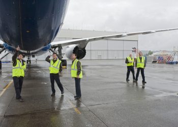 FAA uçak sertifikanladırmada yetkiyi genişletiyor