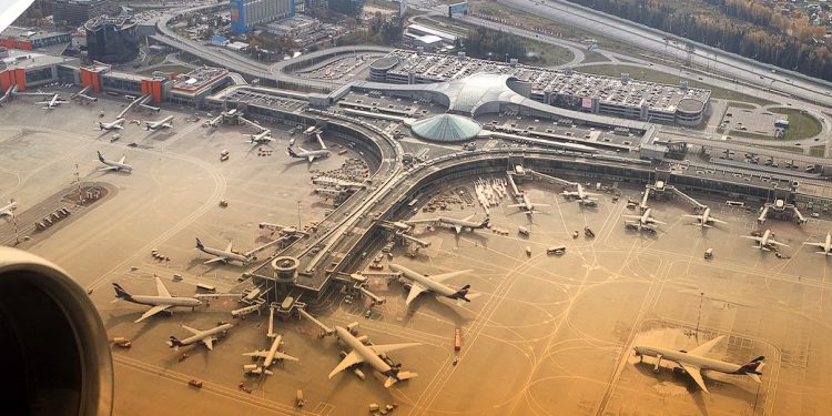 Moskova Sheremetyevo Havalimanı 7 bin çalışanı izne çıkardı