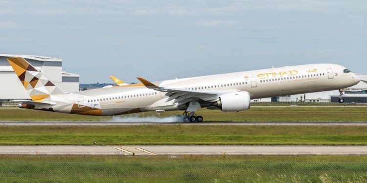 Etihad Airways, A350’yi hizmete sokuyor