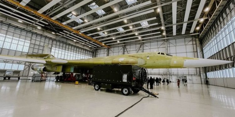 Rusya yaptırımlara karşı uçak parçası tesisi kuracak