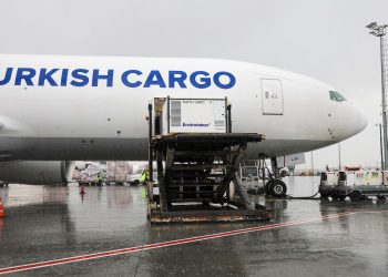 Turkish Cargo 61 ülkeye 335 milyon doz COVID-19 aşısı taşıdı
